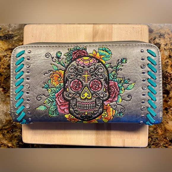 Montana West Gray Wallet with Colorful Skull Design. NWOT - Picture 1 of 6